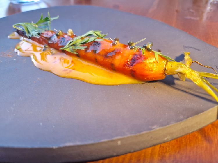 Carota, liquirizia e aglio orsino