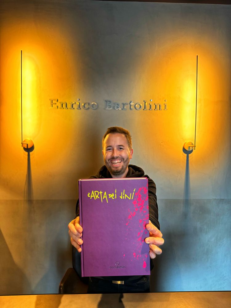 Non solo bottiglie: la carta vini del ristorante MUDEC di Enrico Bartolini a Milano, un progetto di Teo KayKay
