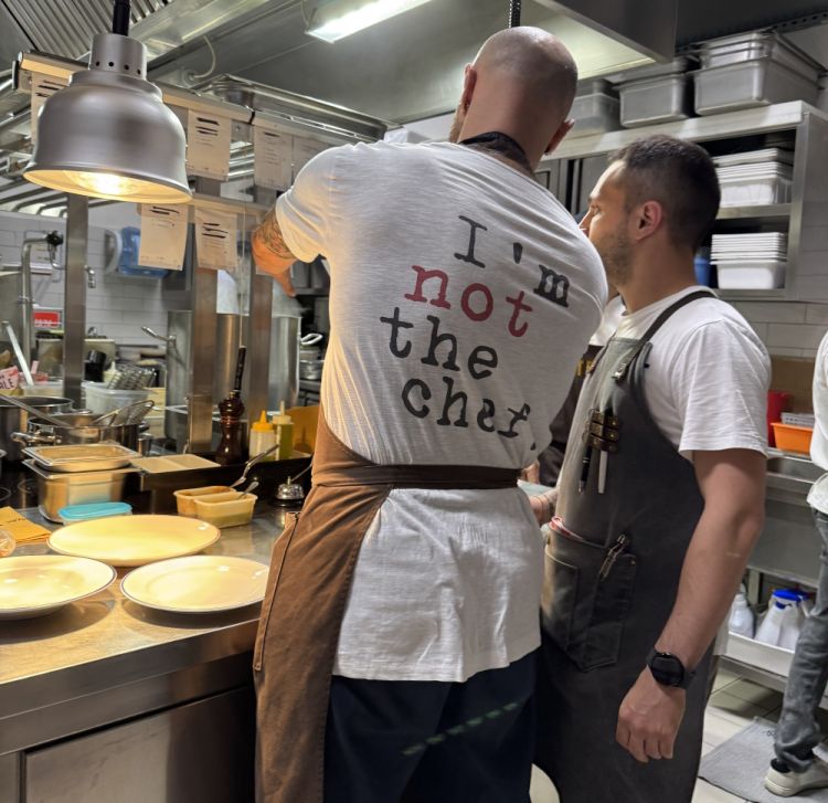 "Lui non è lo chef"
