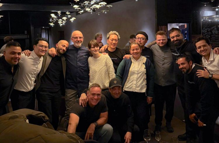 Foto di gruppo con Franco Pepe, ospite d'onore a Convergence
