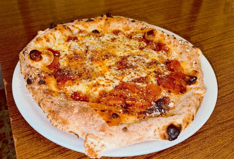 La Pizza col friggione di Irina Steccanella, premi