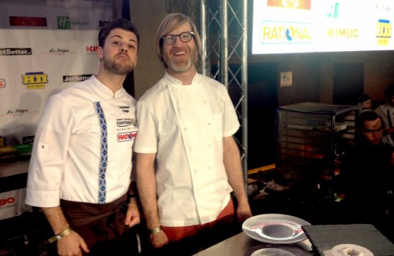 AMICI. Lorenzo Cogo e Daniel Burns, assieme sul palco di Fontegro. L'amicizia sbocciò nell'ottobre scorso, a Identità New York