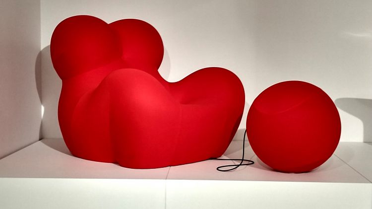 Up 5 di Gaetano Pesce
