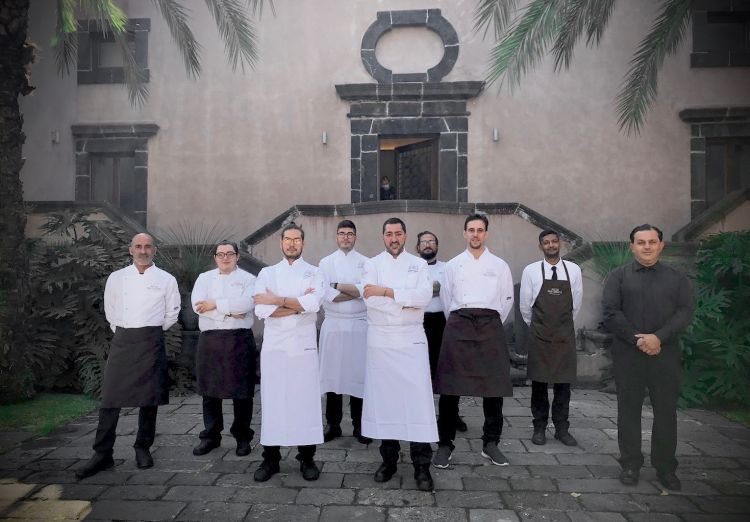 Lo staff del ristorante iPalici, bella scoperta al