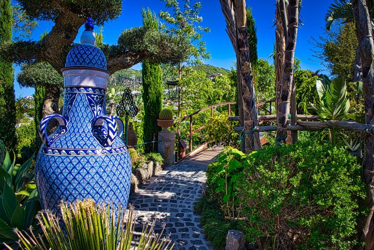 Il lussureggiante giardino di Danì Maison