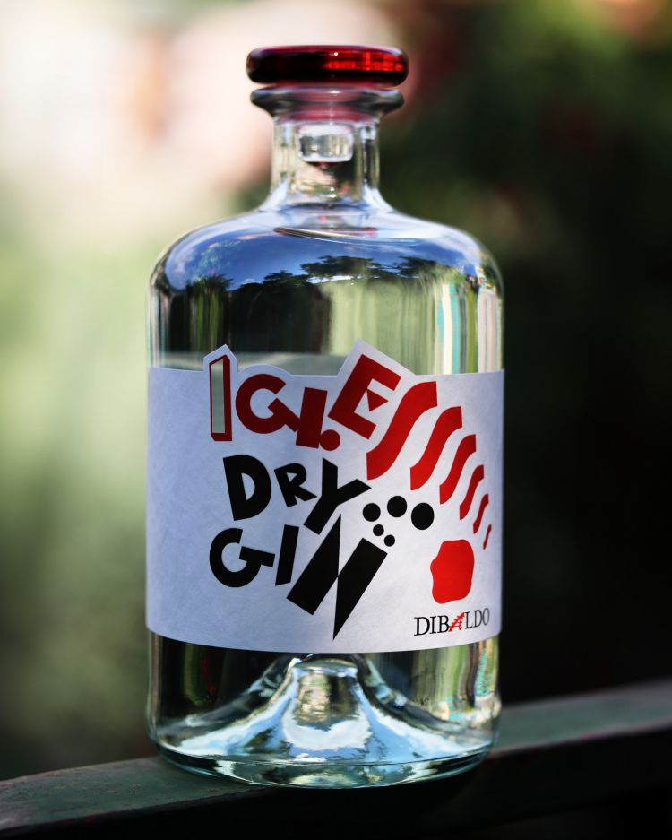 Il gin di Igles Corelli
