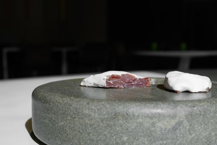 Un eccellente Controfiletto di Fassona inoculato con Penicillium Candidum