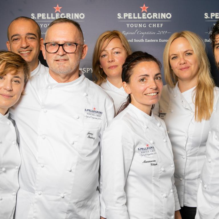 La giuria della finale regionale di ieri: Antonia Klugmann, Pino Cuttaia, Janez Bratovz, Oana Coanta, Marianna Vitale, Ana Grgic e Matias Perdomo ©pitsfoto.com
