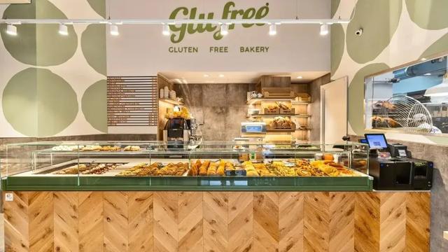 Il bancone di Glu Free, via Curtatone 6, Milano