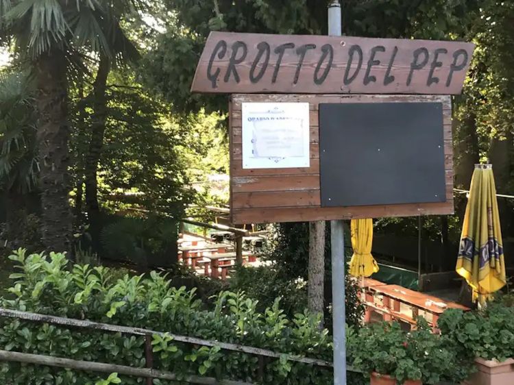 Grotto del Pep
