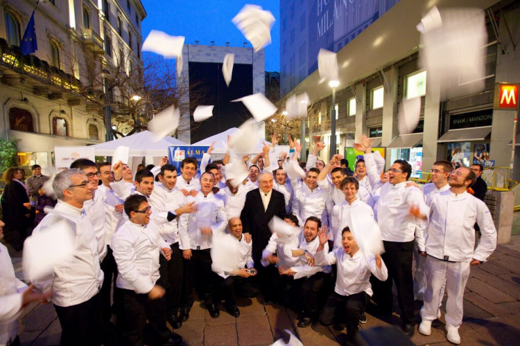 Marchesi con gli studenti dell'Alma