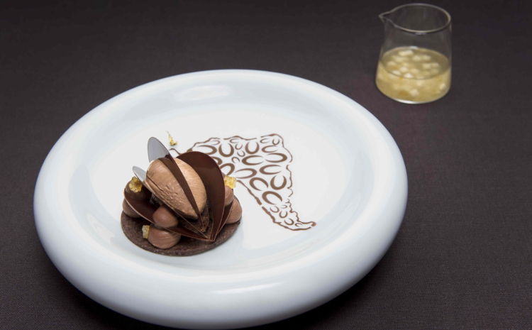 Il dessert al piatto presentato da Fiorani al C3 Valrhona
