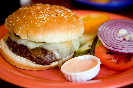 Il primo hamburger a NYC non si scorda più
