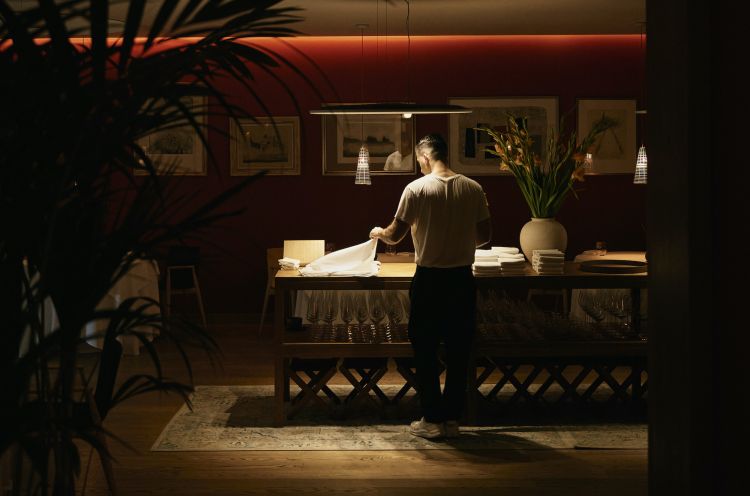 La sala dell'Hi&scaron;a Franko
