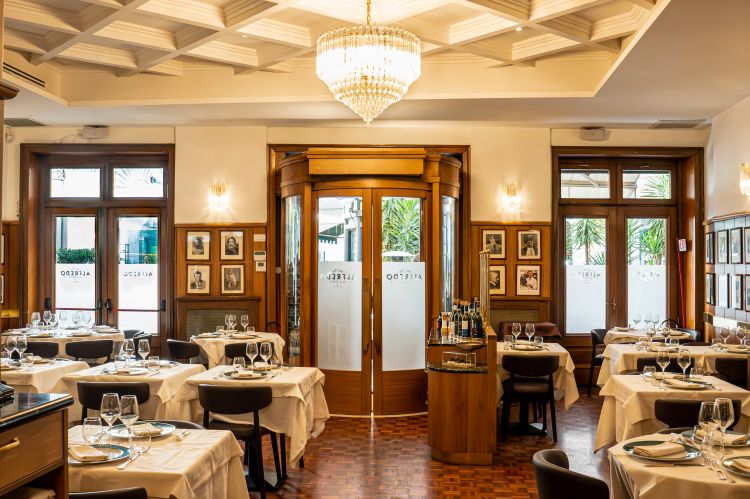L'ingresso di Alfredo alla Scrofa