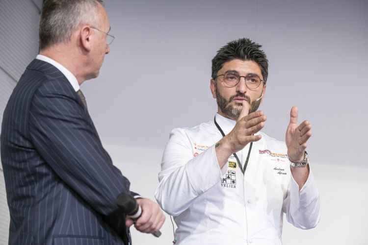 Andrea Aprea indica la sua nuova strada, intervistato da Maurizio Trezzi
