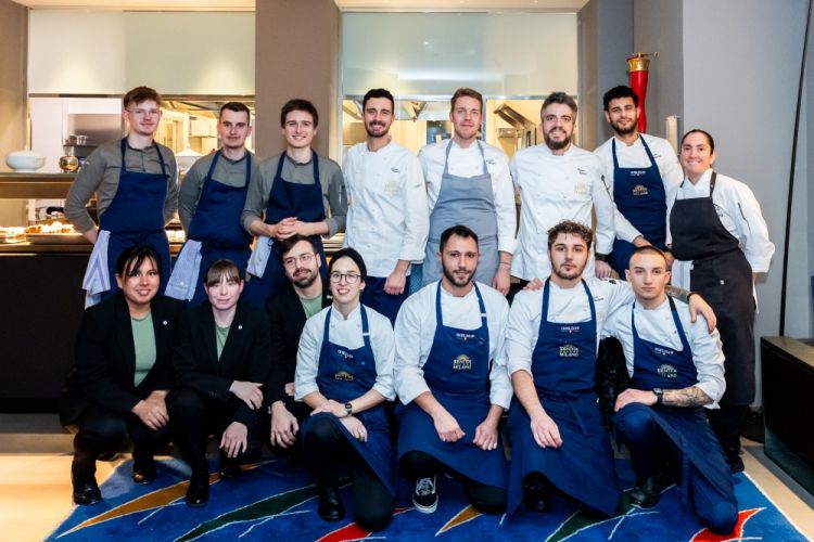 Le brigate insieme, prima del servizio