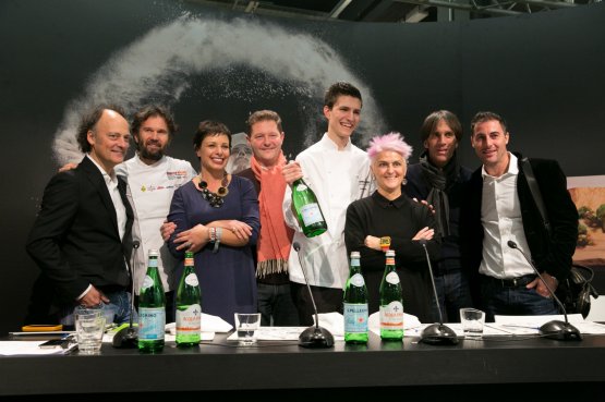 Il finalista italiano al S.Pellegrino Young Chef 2015: Paolo Griffa con la giuria italiana