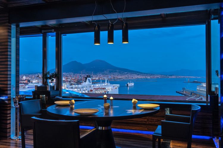 Vista dal ristorante, al decimo piano dell'hotel
