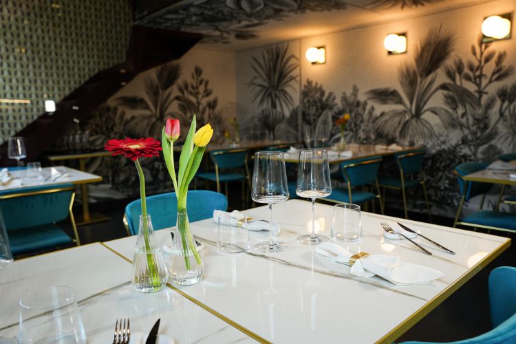 La tavola del ristorante e cocktail bar Il Puma, via Lazzaro Papi 10 a Milano