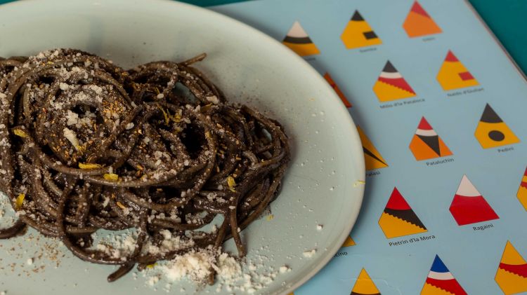 Tagliolino cacio e pepe al quinto quarto di seppia
