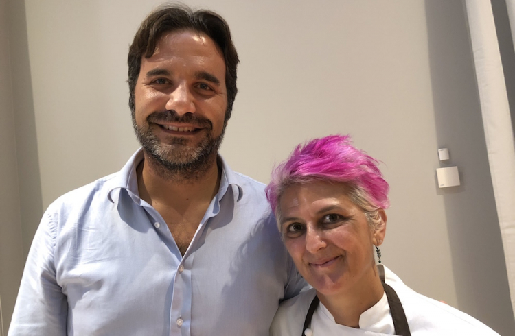Leonardo Di Vincenzo con Cristina Bowerman all'Hub di Identità Golose Milano
