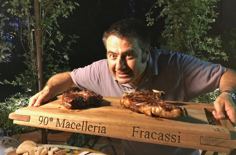 Simone Fracassi, a great butcher and guardian of a