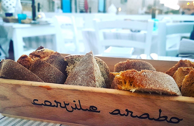 Bread at Cortile Arabo in Marzamemi: made with fl