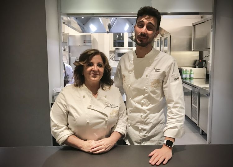 Giuliana Germiniasi con Edoardo Traverso, executive chef di Identità Golose Milano
