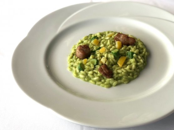 Risotto agli asparagi, animelle e limone candito
