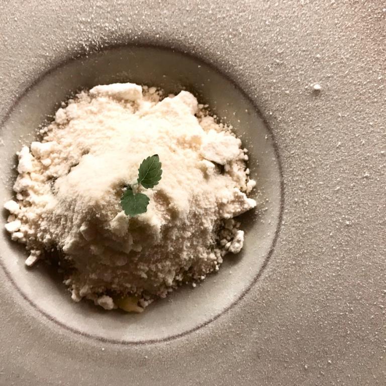 Cachi, verbena al limone, "neve"
