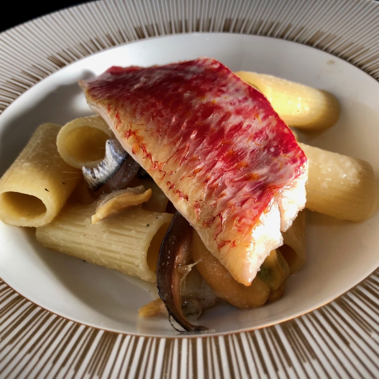 La Cacio e pesce di Corrado Assenza, pasticciere 