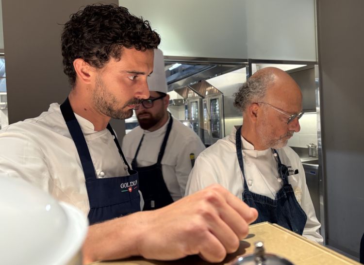 Moreno Cedroni ed Edoardo Traverso, executive chef di Identit&agrave; Golose Milano
