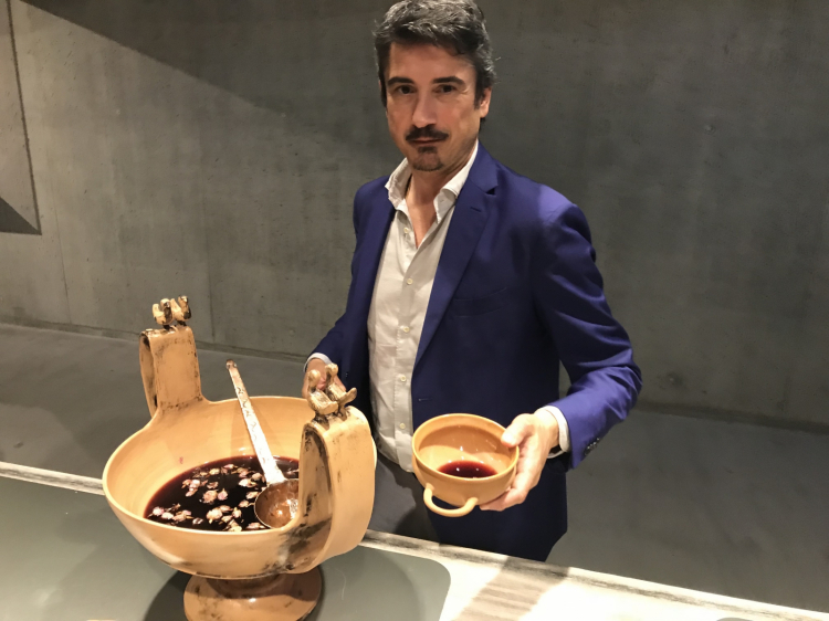 Pericle Paciello e una sorpresa conclusiva: il vino secondo la ricetta degli etruschi di 3.000 anni fa