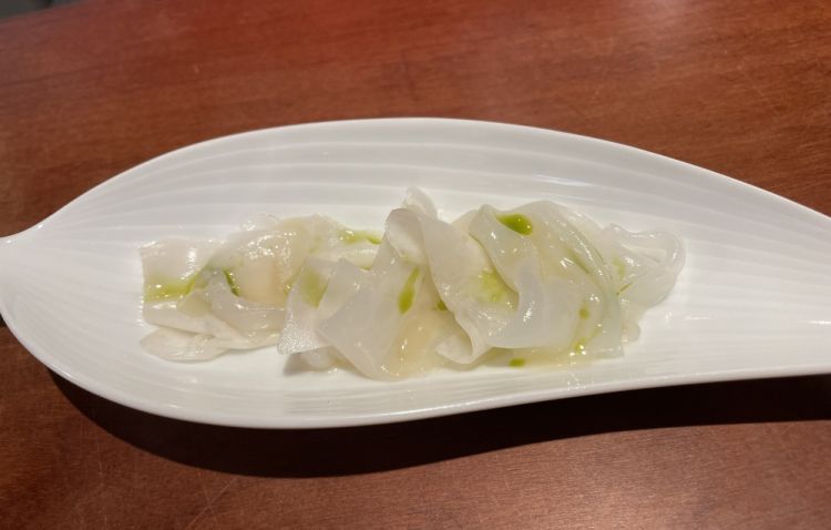Usuzukuri di seppia con lardo