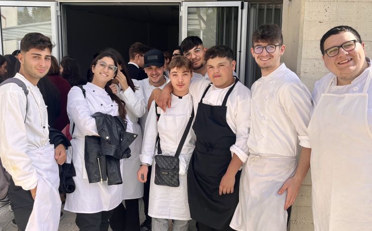 I ragazzi dell'Alberghiero Einaudi di Foggia
