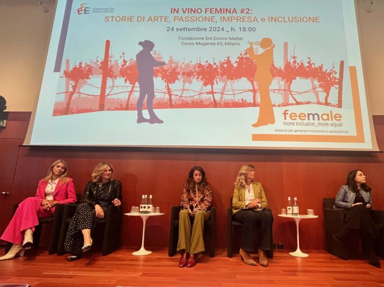 Da sinistra, Marianna Velenosi, Gaia Marano, Ottavia Vistarino, Giovanna Neri e Caterina Mastella