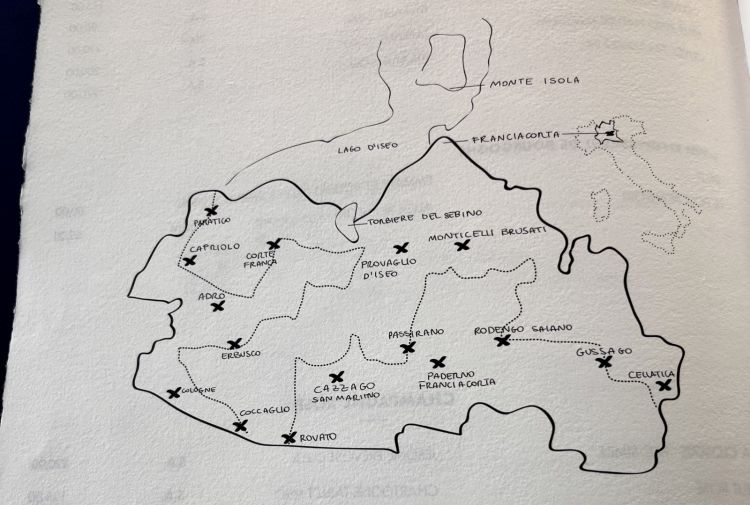 Un estratto delle mappe della carta dei vini, scritta su carta artigianale, realizzata secondo l'antica lavorazione recuperata da Toscolano Paper a Toscolano Maderno (leggi qui)
