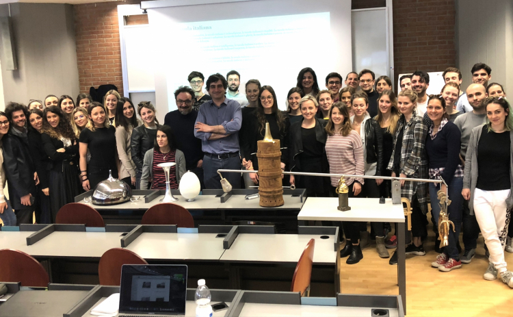 Lopriore and Govoni with the students at Iulm
