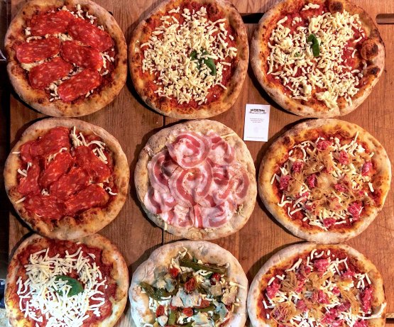 The round pizzas from Tommaso Vatti at Autocto