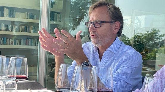 Giampiero Bertolini durante l'incontro a Milano