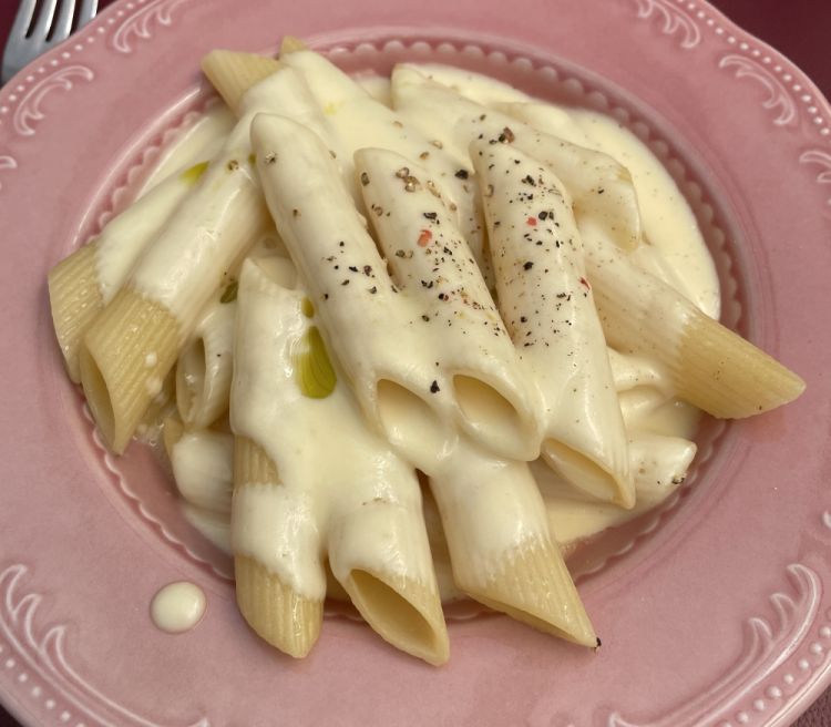 Pasta con la fonduta
