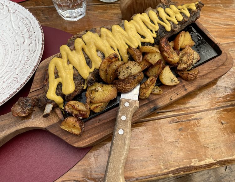 Costato di maialetto cotto a bassa temperatura