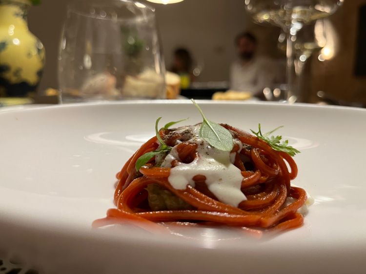 Spaghetti di pomodoro alla Parmigiana