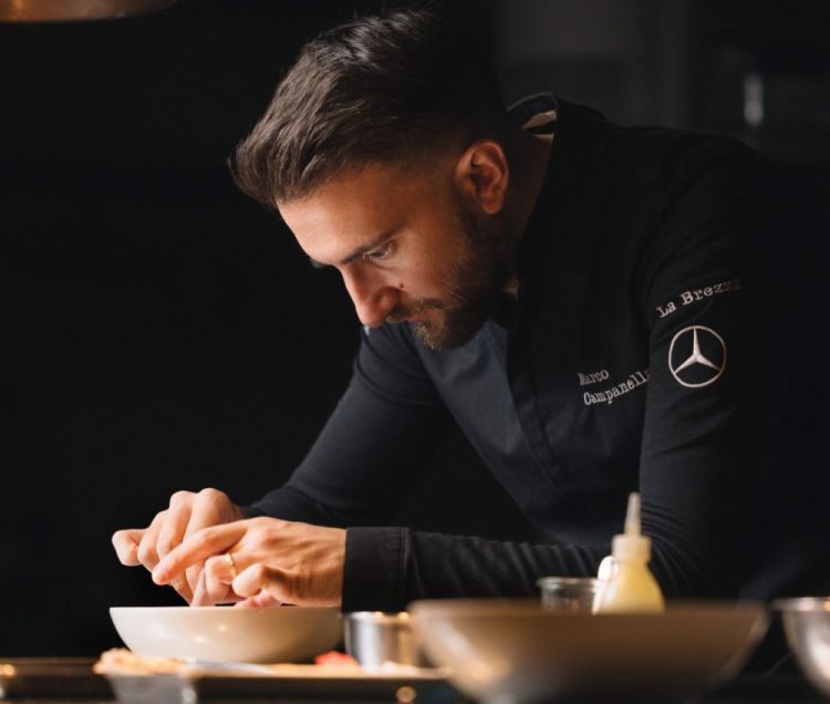 Campanella al lavoro
