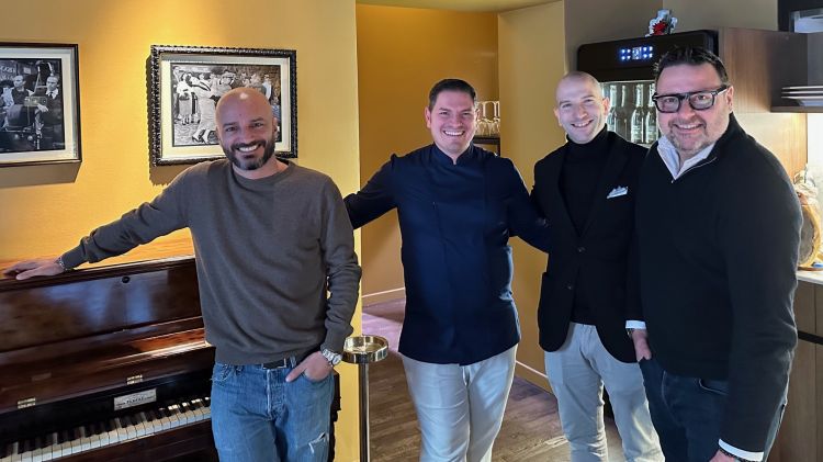 Nicolas Vaporidis, lo chef Ivano Paolucci, il restaurant manager Alessandro Farioli, l'altro patron Alessandro Grappelli