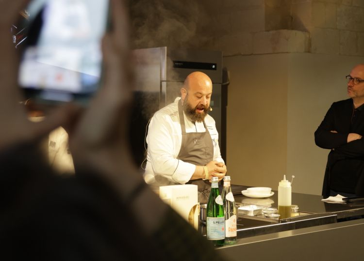Schingaro a FoodExp, presentato da Carlo Passera