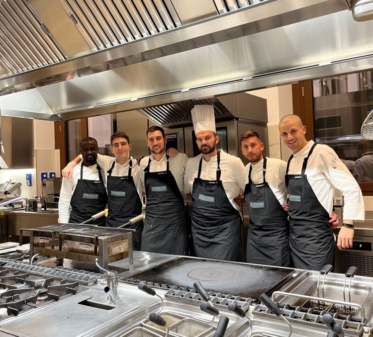 Il team di Red, ristorante gourmet di Palazzo BN a Lecce
