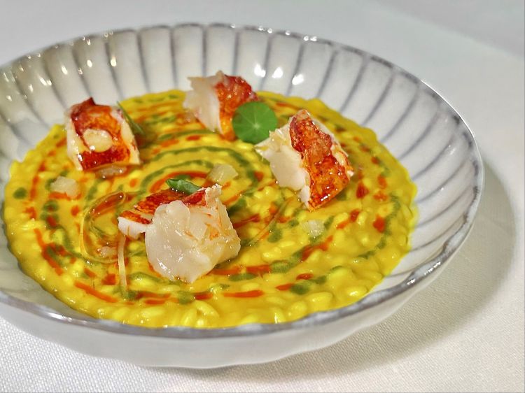 This Risotto with pumpkin, 'nduja oil, nasturtium dressing, lemon, nasturtium leaves and lobster is very, very interesting. The sweetness of the pumpkin and lobster are in contrast with the spiciness and smokiness of the 'nduja. Delicious
