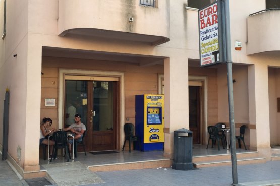 L'ingresso dell'Euro Bar Dattilo